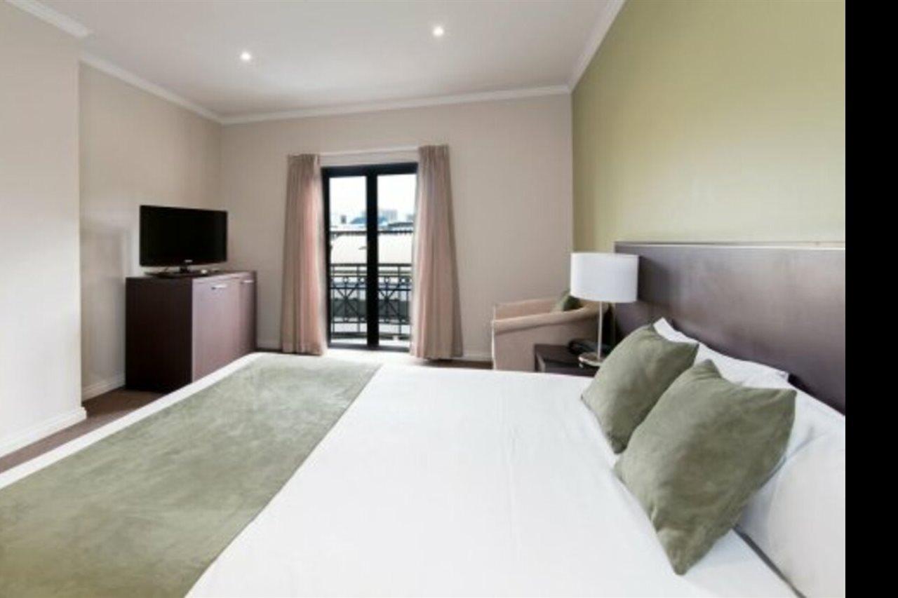 Frome Apartments 애들레이드 외부 사진